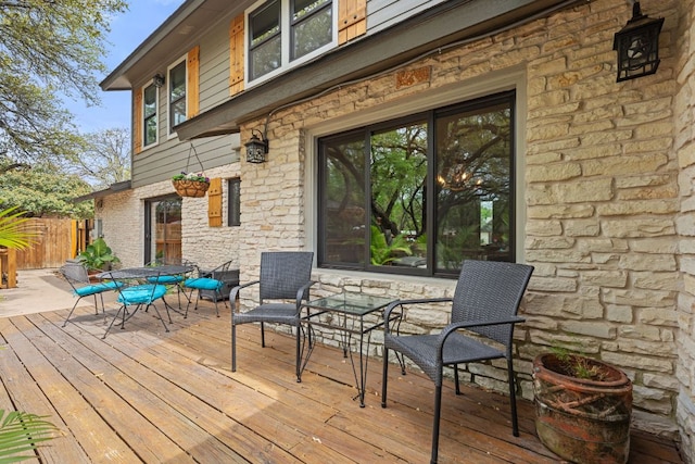 deck with fence