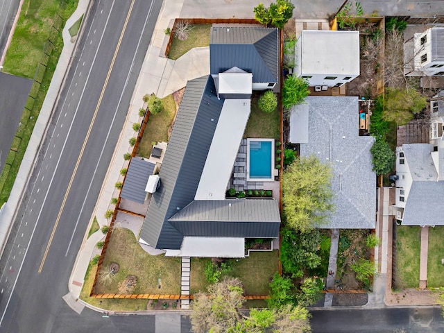 2116 Kenwood Ave, Austin, TX 78704 - bird's eye view of a pool