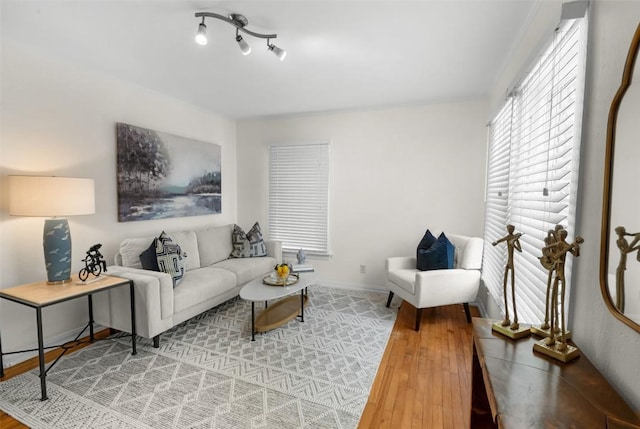 2108 Rountree Dr, Austin, TX 78722 - living area featuring light wood-style flooring and baseboards