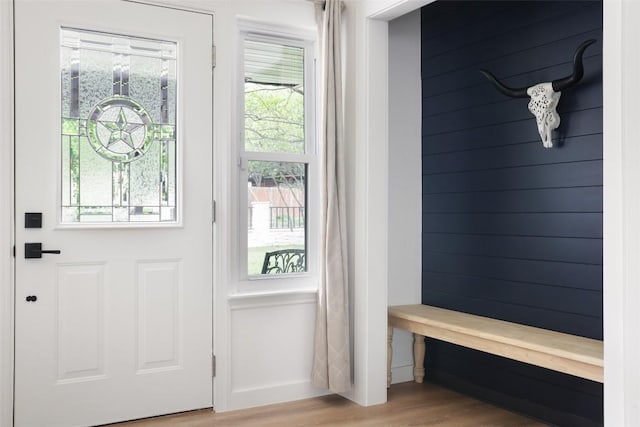 6307 Cannonleague Dr, Austin, TX 78745 - mudroom featuring wood finished floors and baseboards