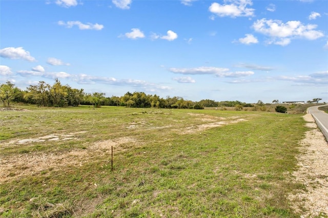 107 E Flying Owl Dr, Johnson City, TX 78636