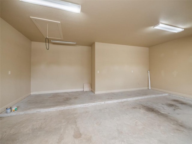1008 Laurel Oak Cir, Marble Falls, TX 78654 - garage with baseboards