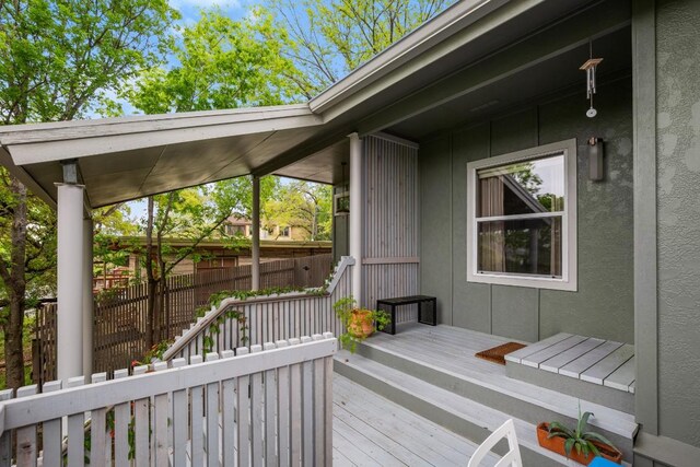 2007 Alameda Dr, Austin, TX 78704 - view of deck