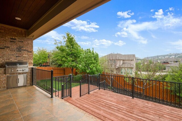 6009 Empresa Dr, Austin, TX 78738 - deck featuring a fenced backyard