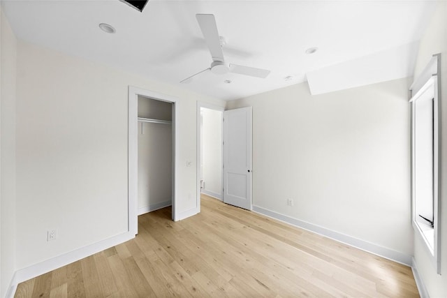 3306 Larry Ln Unit B, Austin, TX 78722 - unfurnished bedroom featuring light wood finished floors, a closet, and ceiling fan