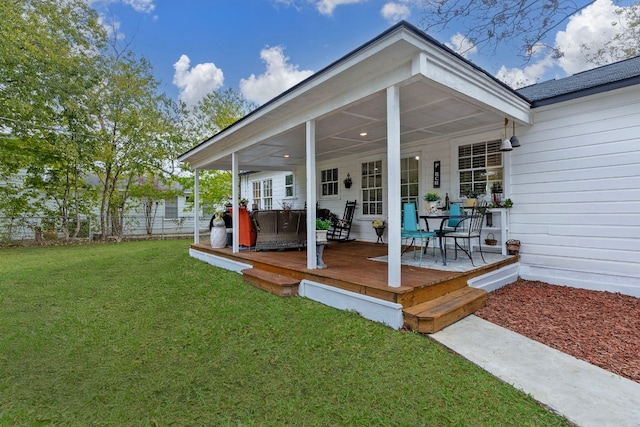 904 Fisher St, Taylor, TX 76574 - exterior space