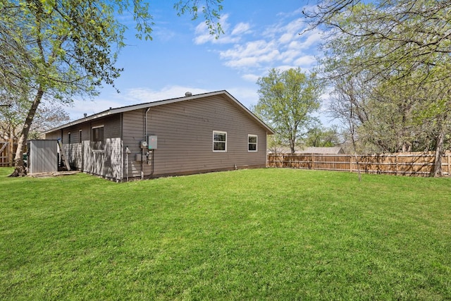 6809 Lunar Dr, Austin, TX 78745 - view of back of property
