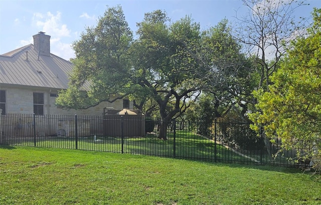 290 Trailmaster Cir, Driftwood, TX 78619 - view of yard