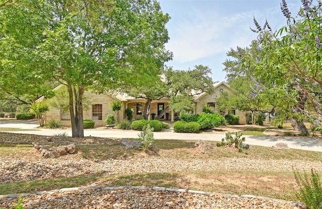 290 Trailmaster Cir, Driftwood, TX 78619 - photo 2