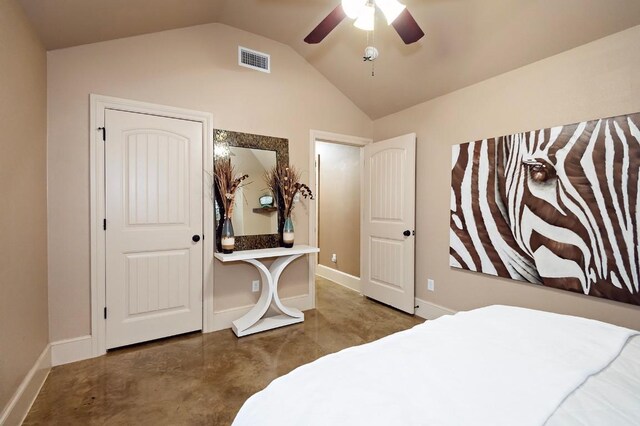 2129 Woodland Bend Rd, Salado, TX 76571 - bedroom featuring baseboards, visible vents, a ceiling fan, and vaulted ceiling