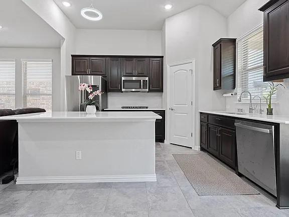 1509 Blue Creek Ln, Georgetown, TX 78628 - photo 5