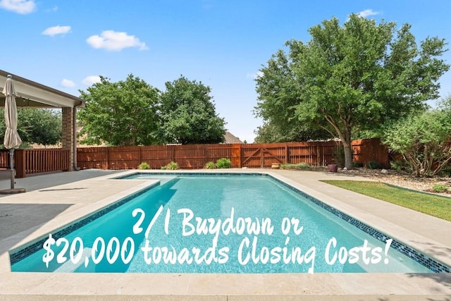 5701 Cherokee Draw Rd, Austin, TX 78738 - view of pool featuring a fenced backyard and a patio area