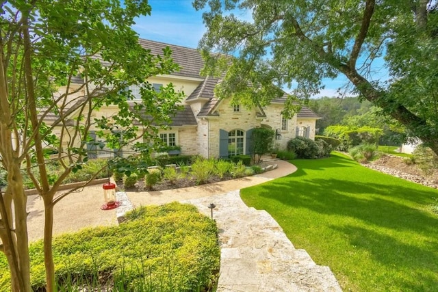 3208 Rain Dance Cv, Austin, TX 78746 - view of grassy yard
