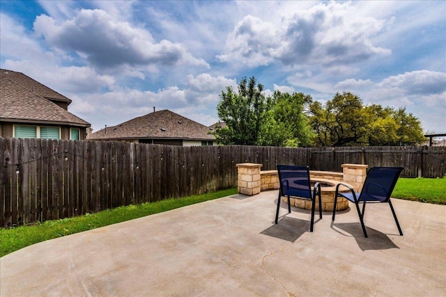 109 Pine Is, Leander, TX 78641 - fenced backyard featuring a patio area