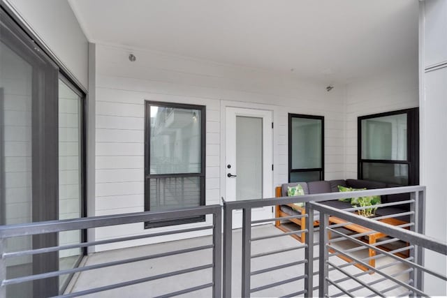 2220 Webberville Rd Unit 207, Austin, TX 78702 - entrance to property with a balcony