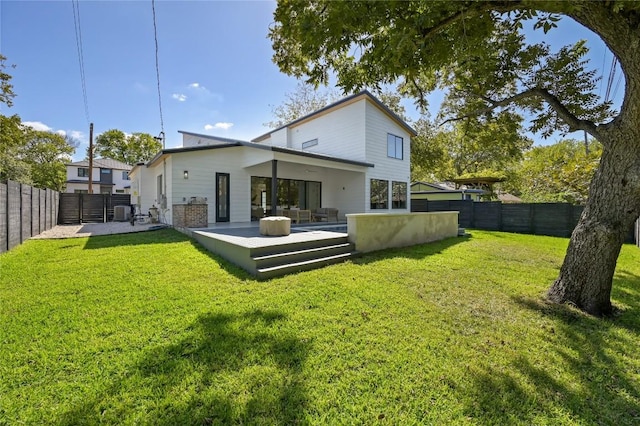 3004 Ray Wood Dr, Austin, TX 78704 - back of house featuring a wooden deck