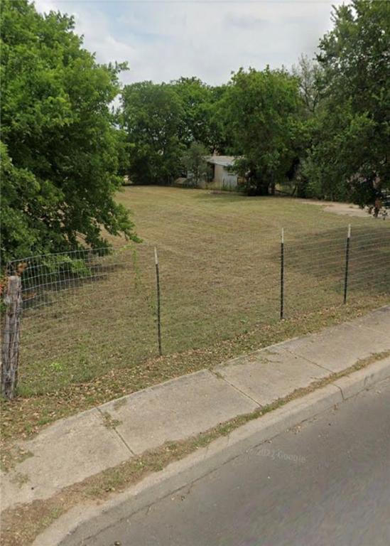 709 Uhland Rd, San Marcos, TX 78666