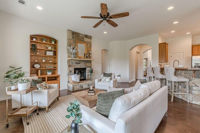 18140 Compass Cir, Dripping Springs, TX 78620 - photo 14