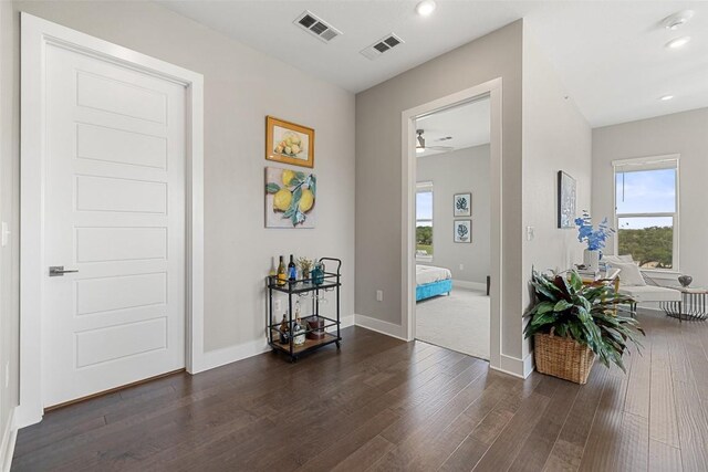 4501 Jackson Ave Unit 5205, Austin, TX 78731 - hall with dark wood-style floors, baseboards, and recessed lighting