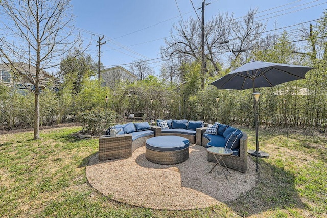 811 E 45th St, Austin, TX 78751 - view of patio / terrace featuring outdoor lounge area