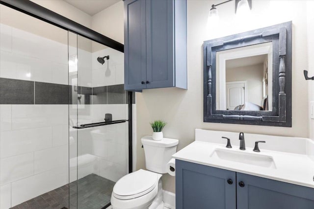 909 Highland Spring Ln, Georgetown, TX 78633 - full bath featuring toilet, vanity, and a shower stall
