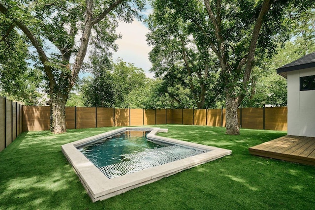 3210 Thompson, Austin, TX 78702 - view of yard with a wooden deck