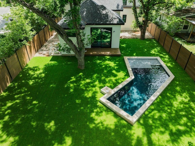 3210 Thompson, Austin, TX 78702 - view of yard with an outbuilding