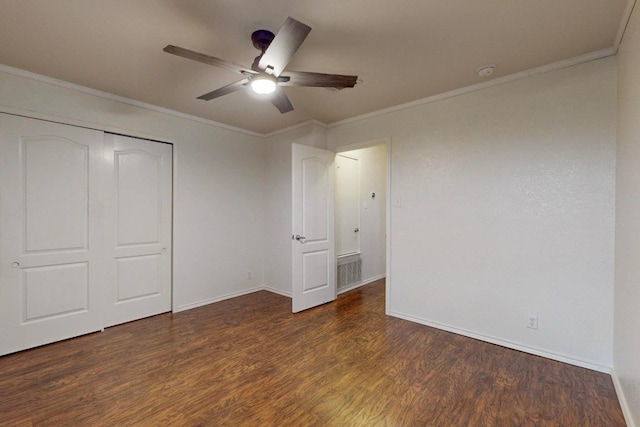 1711 Lloydminister Way, Cedar Park, TX 78613 - unfurnished bedroom featuring wood finished floors, ornamental molding, baseboards, a closet, and ceiling fan