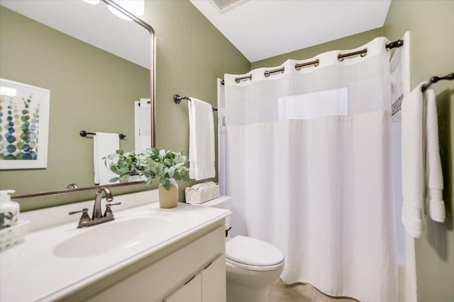 7306 Fireoak Dr, Austin, TX 78759 - bathroom with vanity and curtained shower