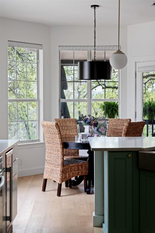 102 Hurst Creek Rd, Lakeway, TX 78734 - kitchen featuring light countertops and decorative light fixtures