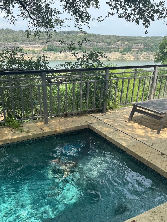 24729 Travis Lakeside Cv, Spicewood, TX 78669 - view of pool