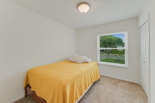 9106 Slayton Dr, Austin, TX 78753 - bedroom with carpet flooring and baseboards