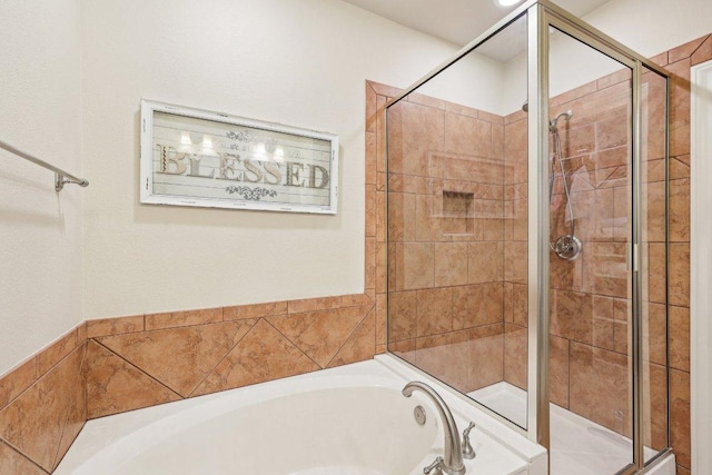 2004 American Dr Unit 1, Lago Vista, TX 78645 - full bath featuring a garden tub and a stall shower