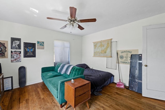 1403 Ashwood Rd, Austin, TX 78722 - bedroom featuring wood finished floors and a ceiling fan