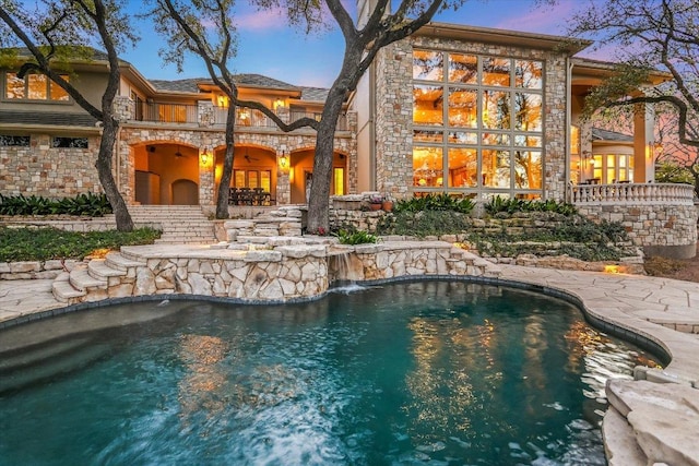 4646 Rockcliff Rd, Austin, TX 78746 - view of swimming pool