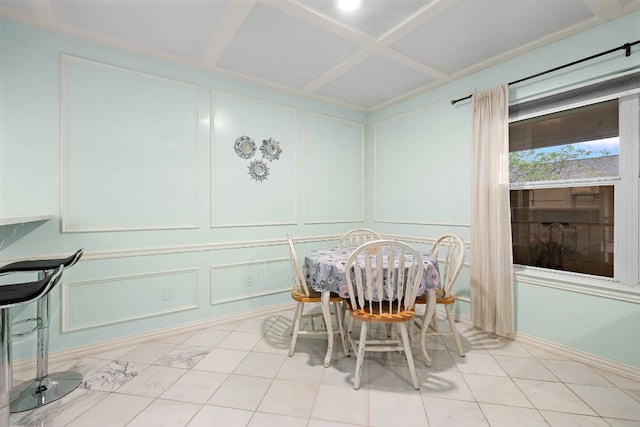 2450 Ashdale Dr Unit D-206, Austin, TX 78757 - dining space featuring a decorative wall