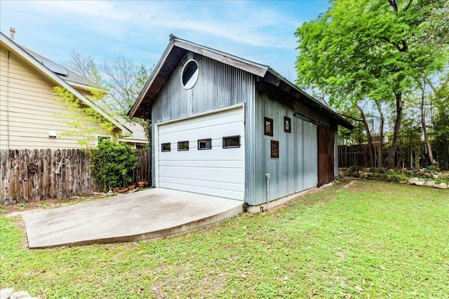 1713 S 5th St, Austin, TX 78704 - view of detached garage