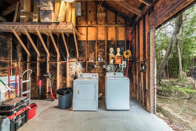 1713 S 5th St, Austin, TX 78704 - exterior space featuring washer and clothes dryer