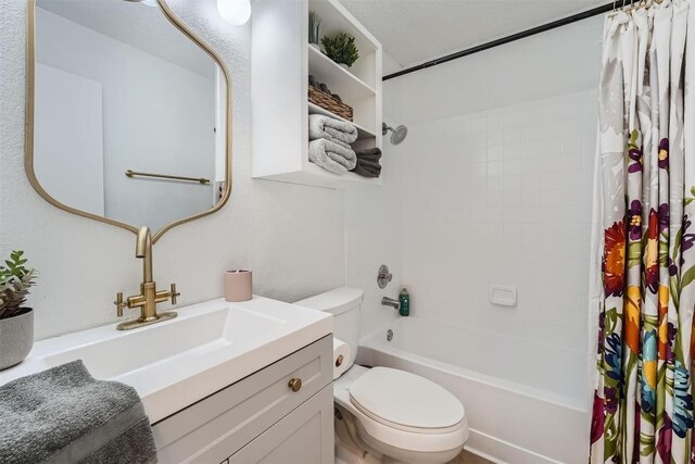 14487 Robert I Walker Blvd, Austin, TX 78728 - bathroom with shower / bath combo and vanity