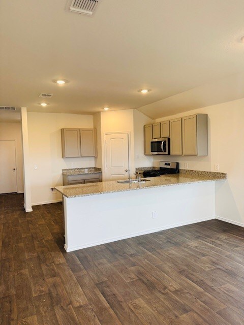 449 Frogmore Loop, Uhland, TX 78640 - photo 4