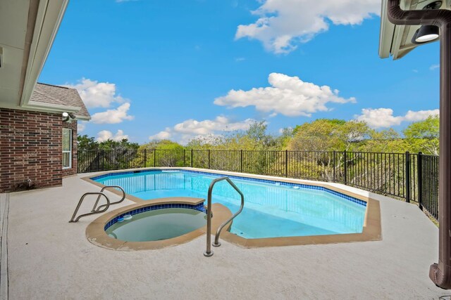 8316 Talbot Ln, Austin, TX 78746 - view of swimming pool featuring an in-ground hot tub and a patio