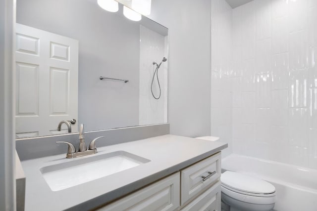 5901 Bolm Rd Unit H, Austin, TX 78721 - full bath featuring vanity, toilet, and shower / bathtub combination