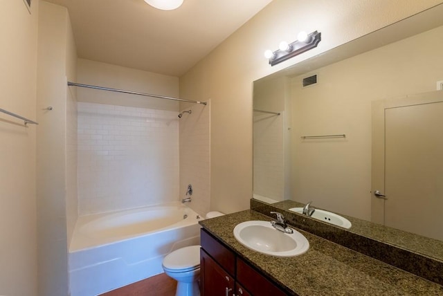 3016 Guadalupe St Unit 212, Austin, TX 78705 - bathroom with vanity and shower / tub combination