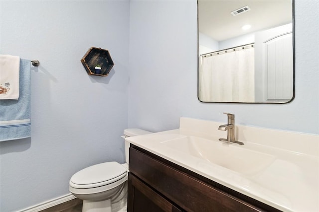 215 Whipporwill Ln, San Marcos, TX 78666 - bathroom with vanity and toilet