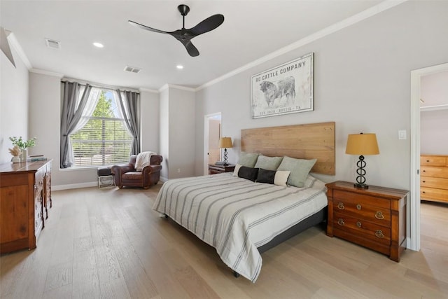 611 Ladin Ln, Lakeway, TX 78734 - bedroom with crown molding, light wood-style flooring, recessed lighting, and a ceiling fan