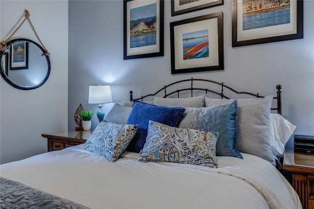 1001 The Cape Rd Unit 32, Horseshoe Bay, TX 78657 - view of bedroom