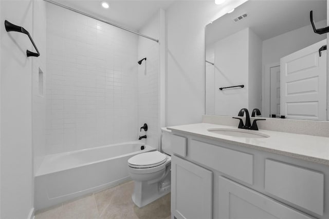 5513 Olimpico Way, Leander, TX 78641 - full bathroom featuring vanity, bathtub / shower combination, tile patterned floors, and recessed lighting