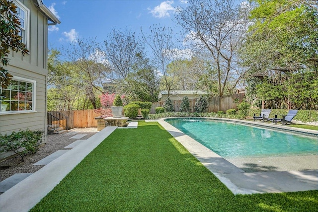 1710 Mccall Rd, Austin, TX 78703 - view of swimming pool featuring a fenced backyard