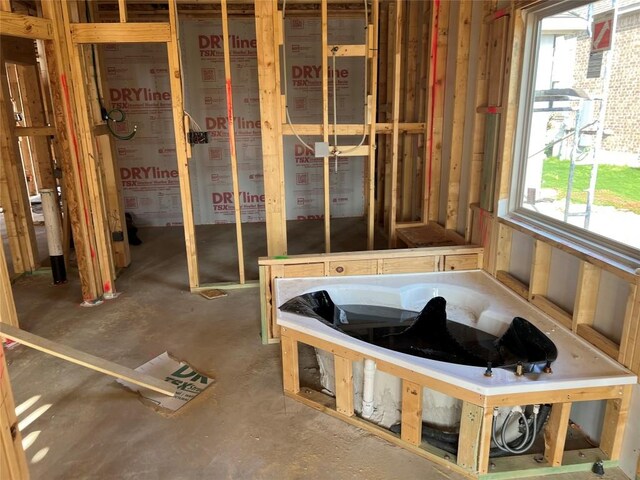 925 Old Garden Rd, Leander, TX 78641 - bathroom with concrete flooring and a healthy amount of sunlight