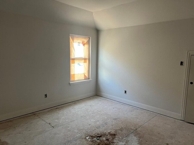 925 Old Garden Rd, Leander, TX 78641 - unfurnished room with baseboards and vaulted ceiling